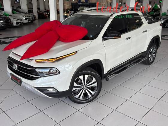 FIAT TORO 1.3 TURBO 270 FLEX VOLCANO AT6 FIAT TORO 1.3 TURBO 270 FLEX VOLCANO AT6